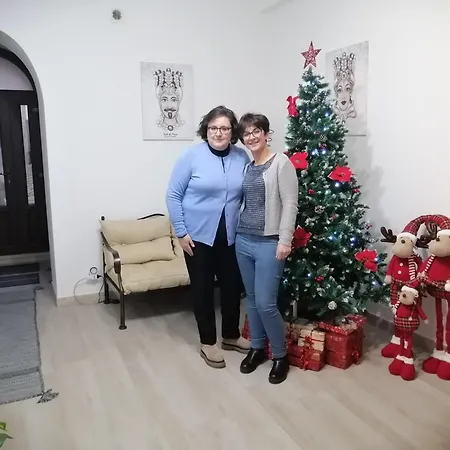 Couette-café Polizzi House